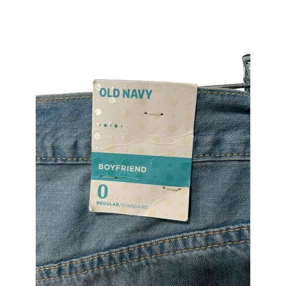 NWT New Old Navy Size 0 Regular Boyfriend denim Distressed shorts - Picture 4 of 9